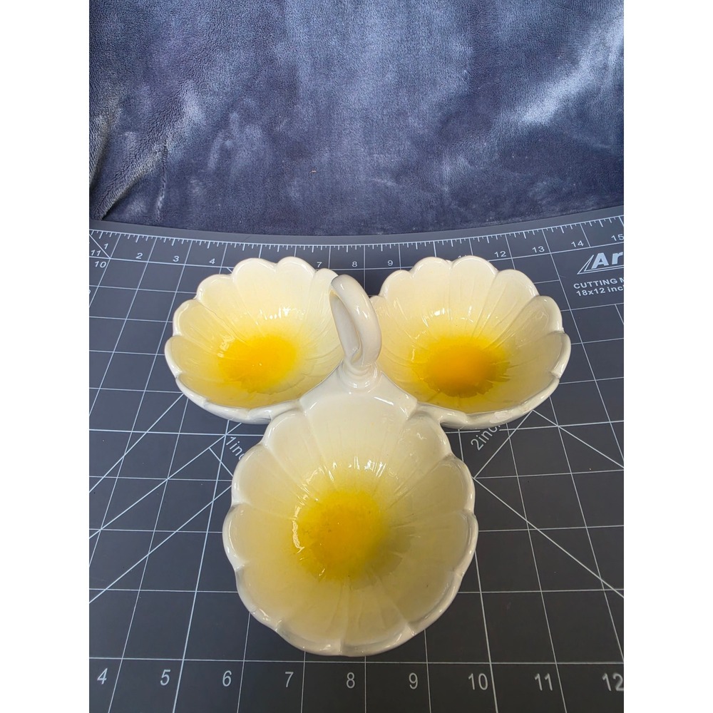 Harry & David Ceramic 3 Section Condiment Server Yellow Flower Petal Bowl Handle